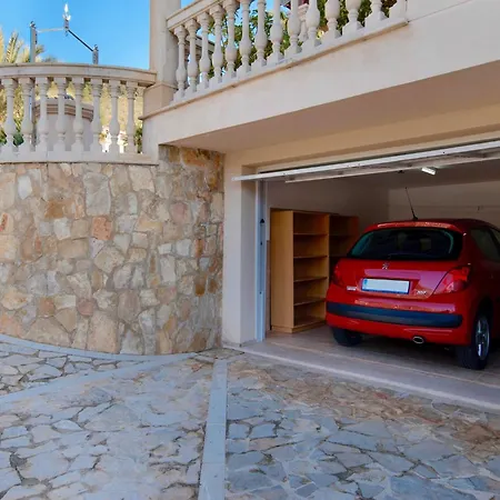 Immaculate Mallorca Olas 3 Bedrooms Ideal For Families Couples الكوذيا