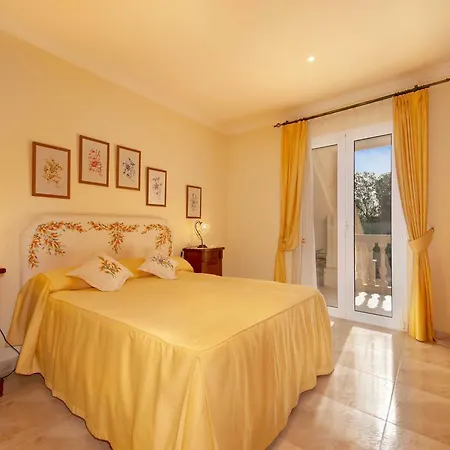 Immaculate Mallorca Olas 3 Bedrooms Ideal For Families Couples