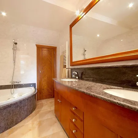 Immaculate Mallorca Olas 3 Bedrooms Ideal For Families Couples فيلة *