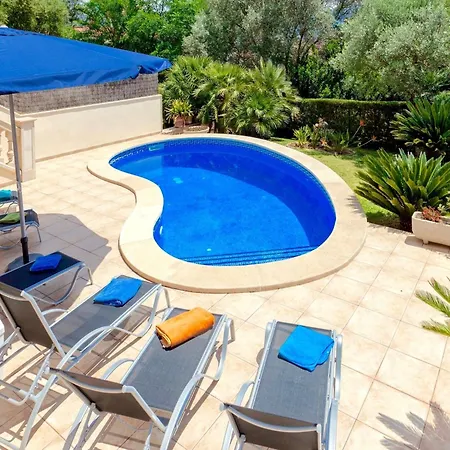 Immaculate Mallorca Olas 3 Bedrooms Ideal For Families Couples فيلة الكوذيا